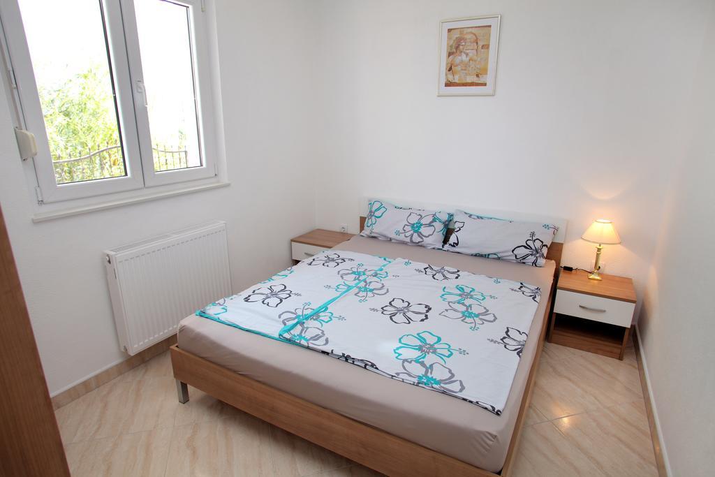 Apartments Villa Dalmazia Trogir Rom bilde